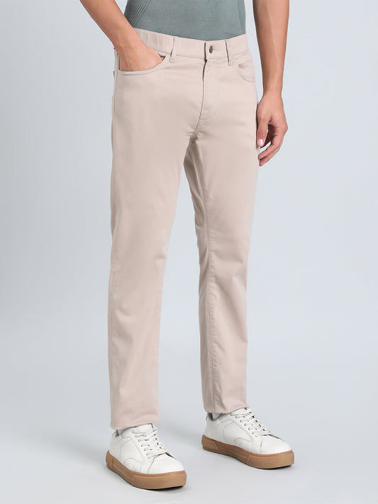 Chinos